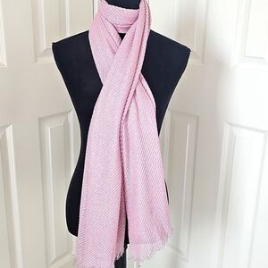 NWT Women's Pleated Occasion  Wrap/Scarf Shimmery Pink OS